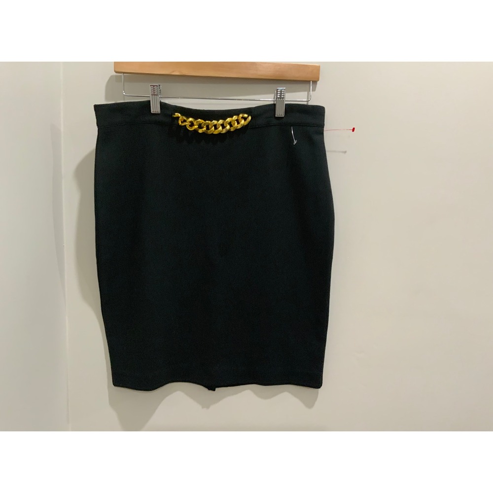 WD·NY Black Gold Chain Accent‎ Pencil Skirt Size 8 Ponte Knit Knee Length Office